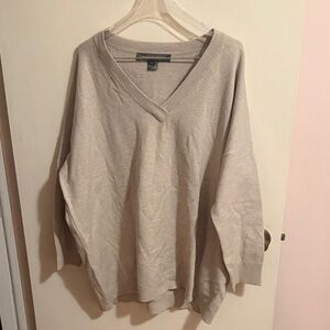 Oversized French Connection Cream V-Neck Sweater Size L